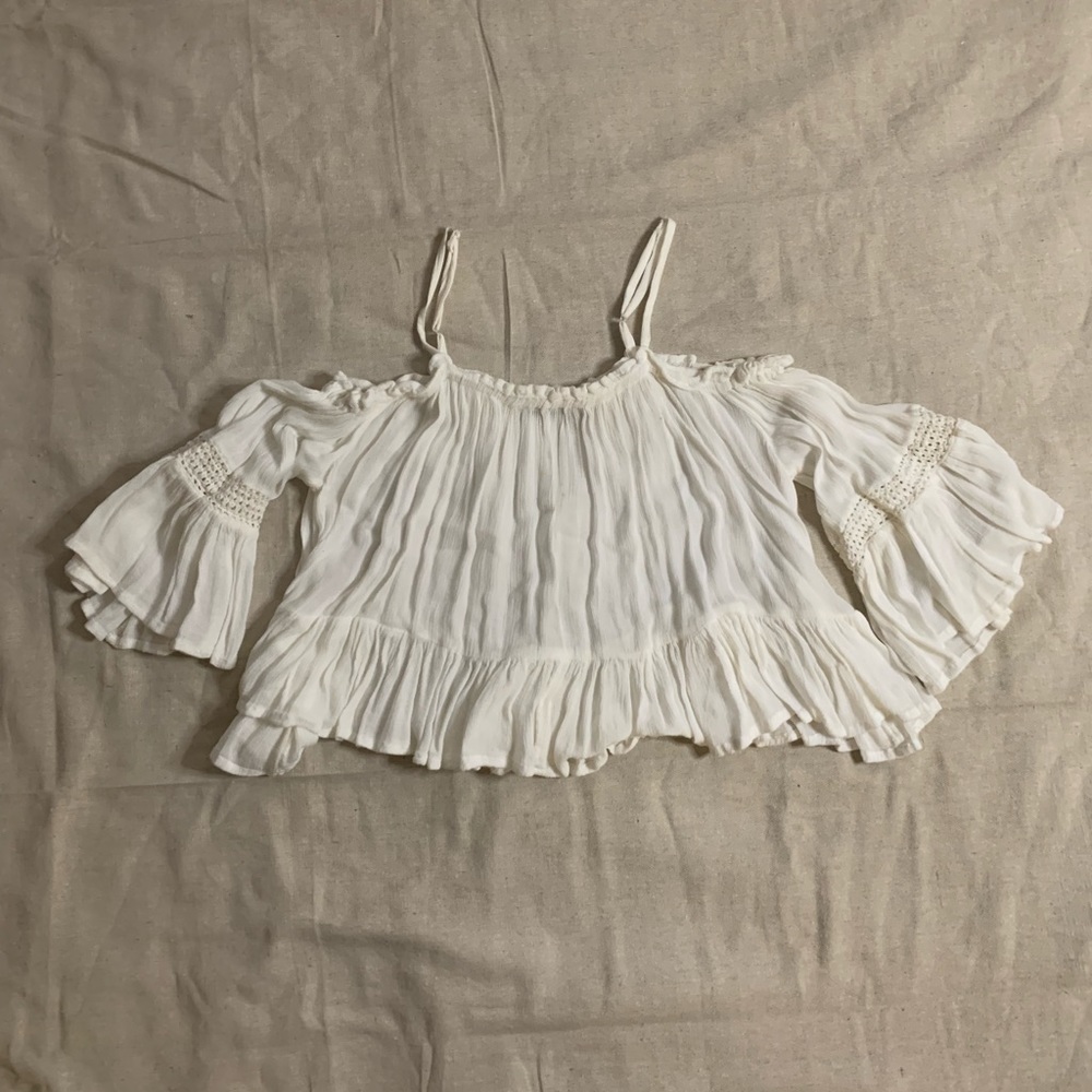 EARTHBOUND Flowy Off Shoulder Crop Top